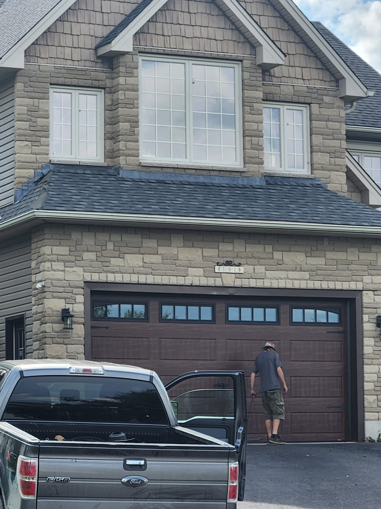 Completed roofing project